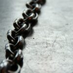 close up photo of chain